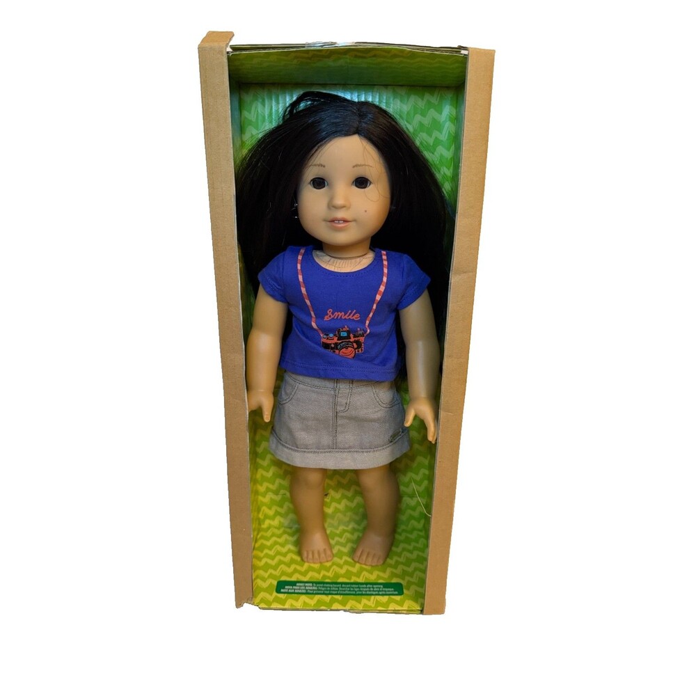 American Girl 18" Z Yang Doll & Z's Desk Bundle Incomplete Set Mini Accessories - Picture 7 of 16